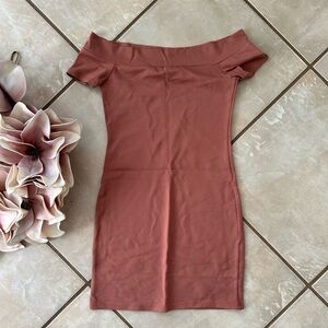 Forever 21 Off The Shoulder Bodycon Dress